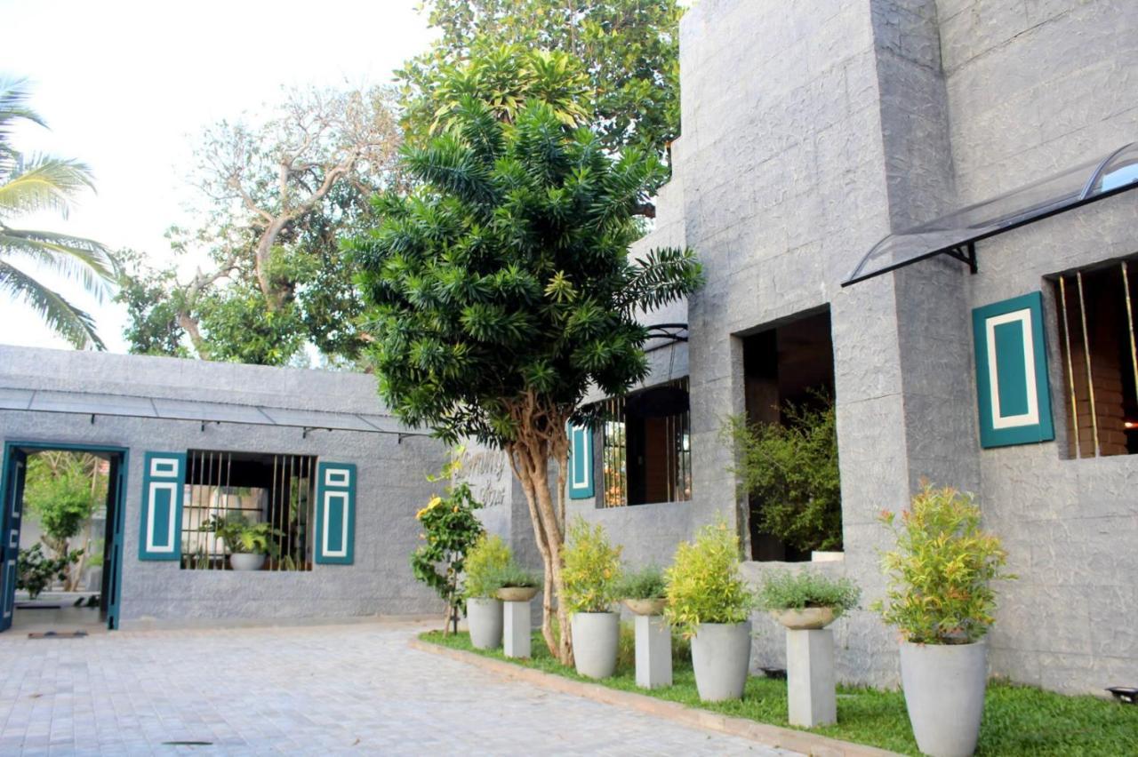 Morning Star Resorts Negombo Exterior photo
